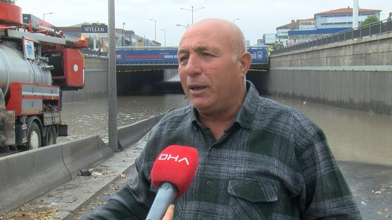 Ankarada sağanak sele neden oldu; araçlar sürüklendi