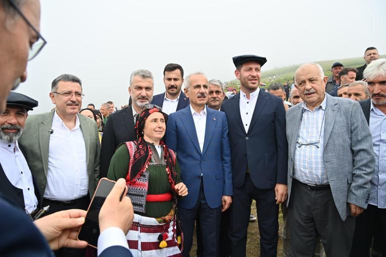 Bakan Uraloğlu, icazet törenine katıldı