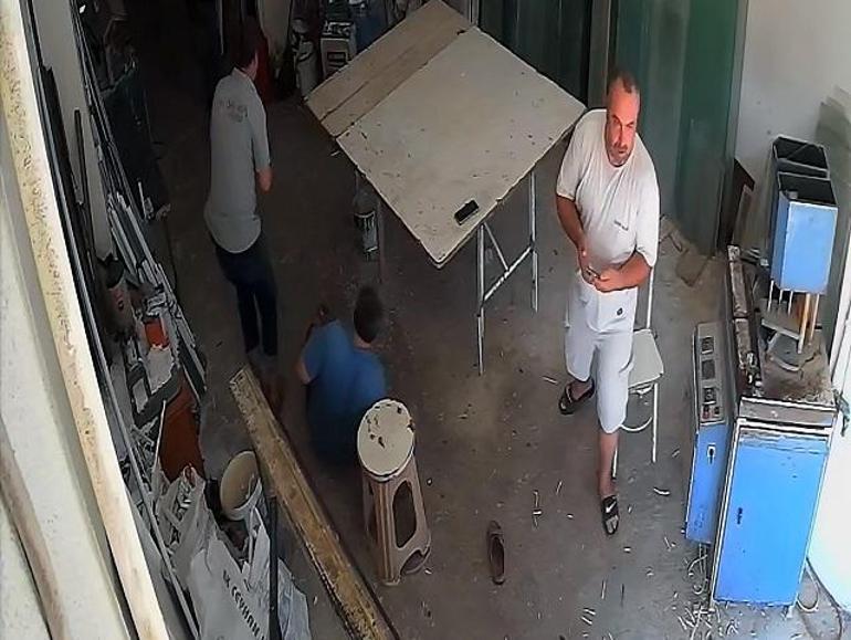 İş yerinde silahlı saldırıya uğrayan PVC ustası, 6 gün sonra hastanede öldü