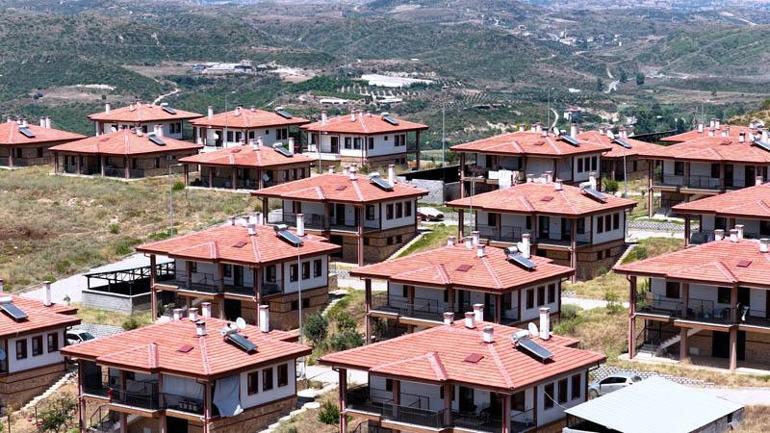 Bakan Kurum: 1 yılda yaptığımız yuvalarda şimdi huzur ve mutluluk var