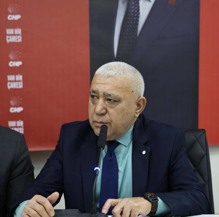 Zonguldak Belediye Başkanı ve 16 meclis üyesi CHPden istifa etti