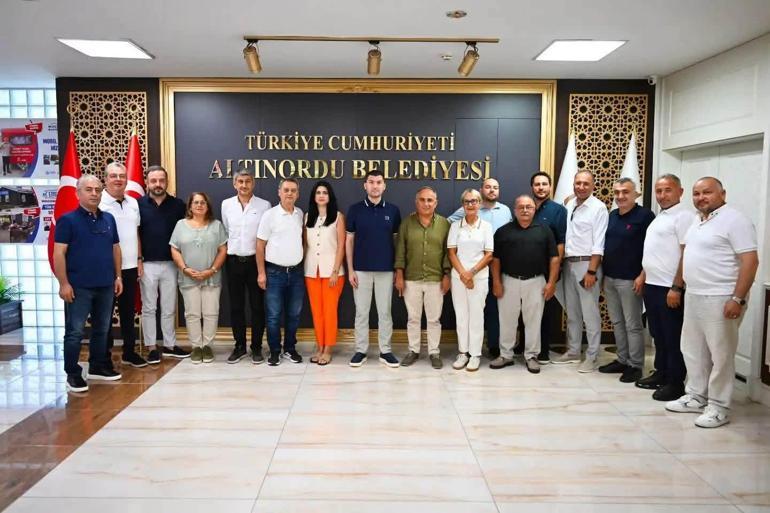 Altınordu Belediye Başkanı Ulaş Tepe, CHP’den istifa etti