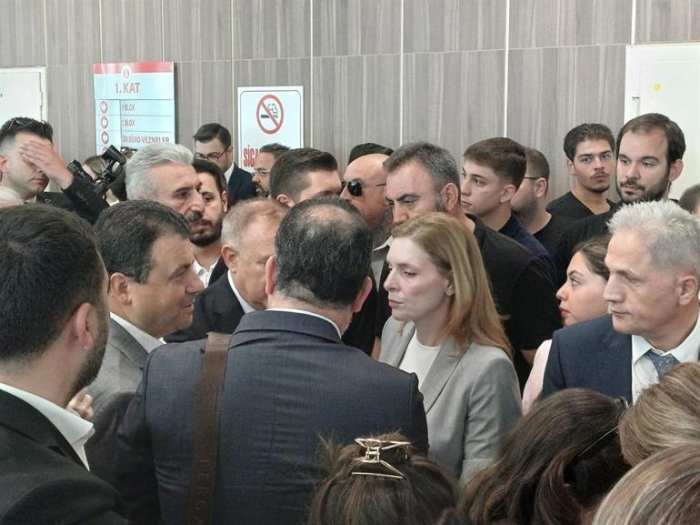 Görevinden uzaklaştırılan Büyükşehir Belediye Başkanı Bozbeyin yargılanmasında 16 kişiye tahliye