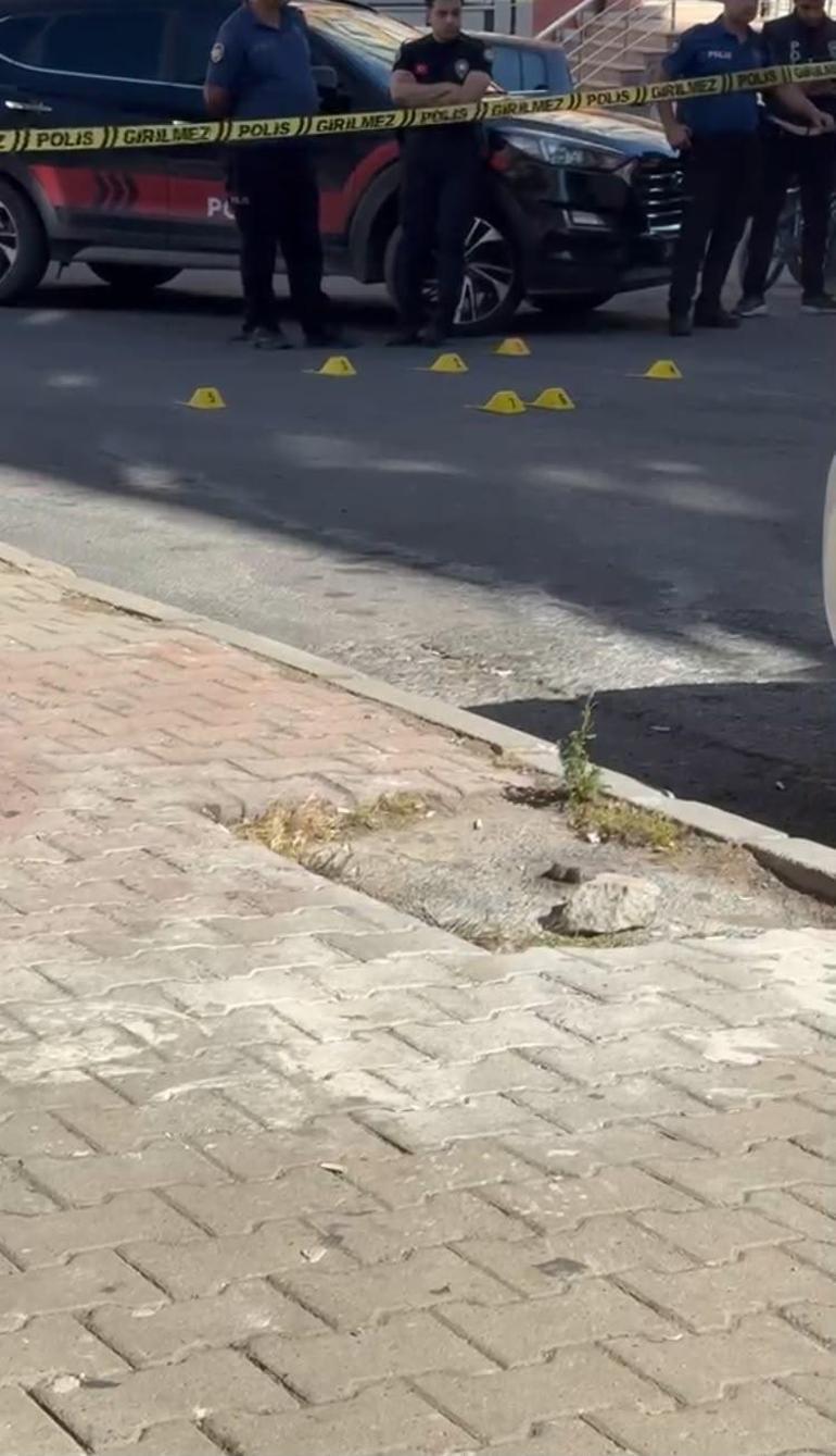 Sultangazide motosikletli çocuğa silahlı saldırı