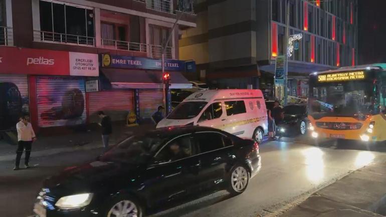 Eyüpsultanda oto galeriye silahlı saldırı: 1 ölü, 3 yaralı