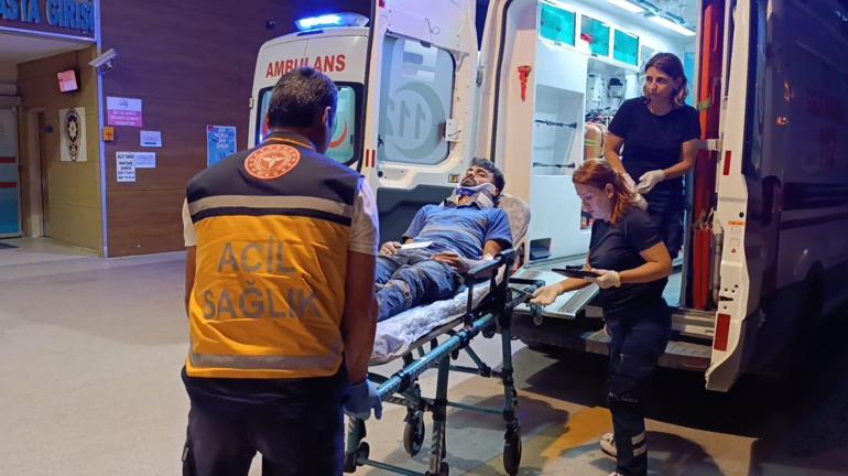 Bursada ağaca çarpan otomobilin sürücüsü yaralandı