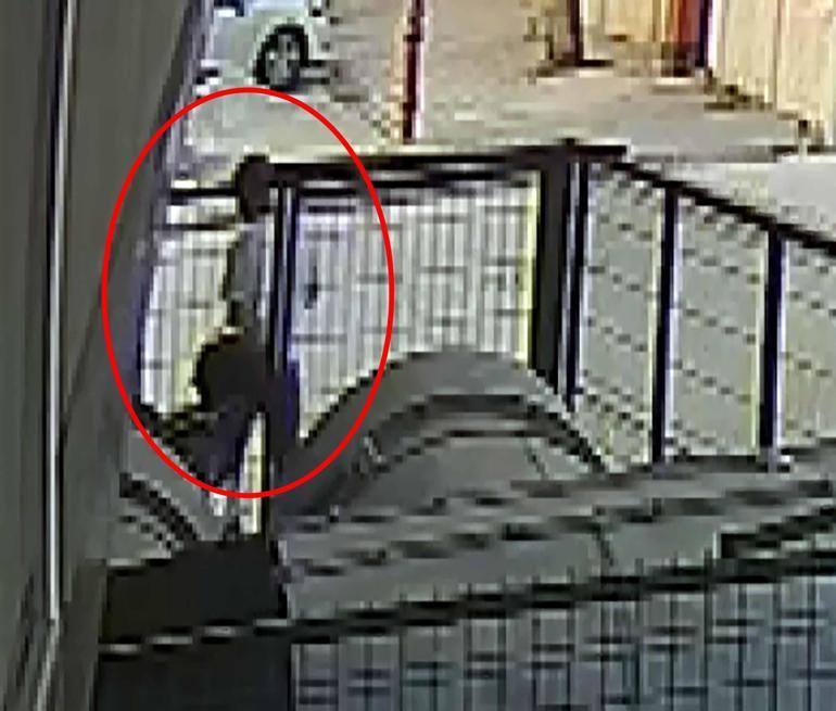 Refakatçi gibi gittiği hastanenin otoparkından motosiklet çaldı