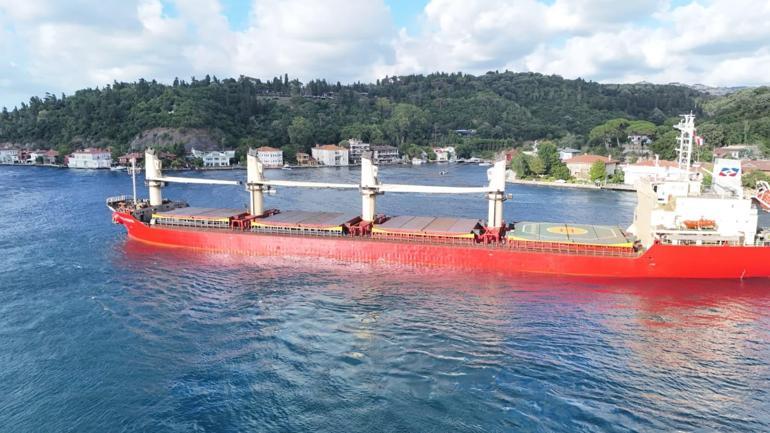 İstanbul Boğazında gemi arızası: trafik çift yönlü askıya alındı