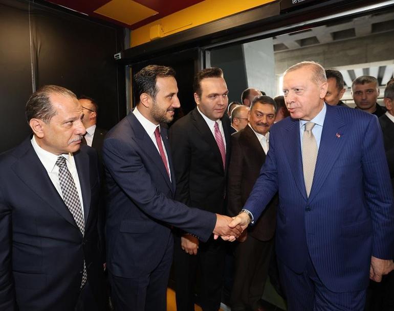 Cumhurbaşkanı Erdoğan: Türkiyenin hayrına olacak her işe kulp takma telaşında olanlar TÜGVAnın önünü kapatmak istiyor