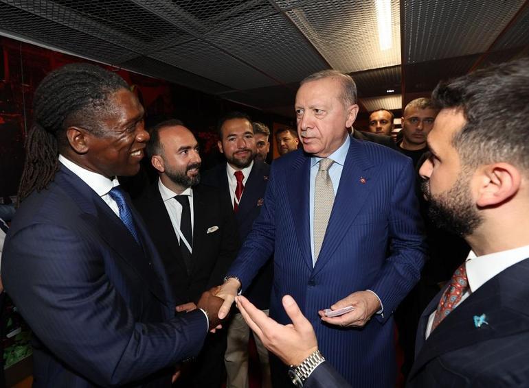 Cumhurbaşkanı Erdoğan: Türkiyenin hayrına olacak her işe kulp takma telaşında olanlar TÜGVAnın önünü kapatmak istiyor
