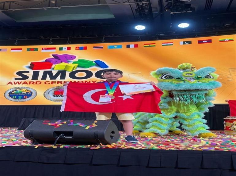 Ali ve Sidar, STEM Olimpiyatlarında matematikte dünya şampiyonu oldu