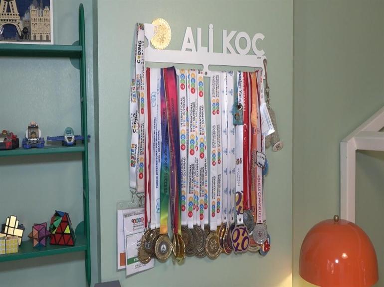 Ali ve Sidar, STEM Olimpiyatlarında matematikte dünya şampiyonu oldu