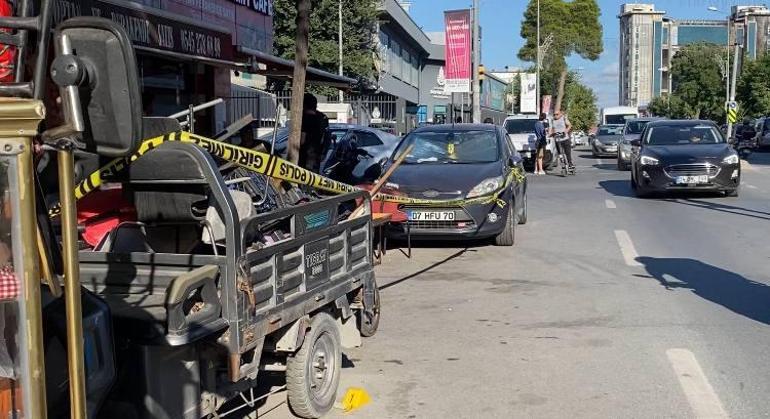 Bayrampaşa’da 1 kişinin öldüğü laf atma kavgasının güvenlik kamerası görüntüleri ortaya çıktı