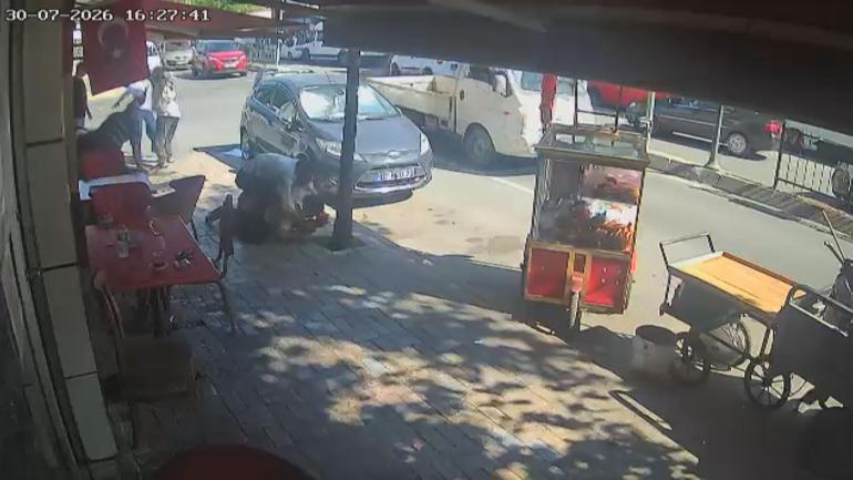 Bayrampaşa’da 1 kişinin öldüğü laf atma kavgasının güvenlik kamerası görüntüleri ortaya çıktı