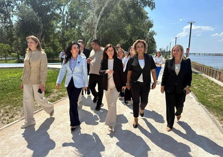 AK Partili Ayan: Artık dostluğumuzun, kardeşliğimizin, birliğimizin zamanı