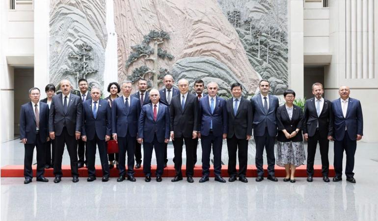 AYM Başkanı Özkaya ve beraberindeki heyetten Çine çalışma ziyareti