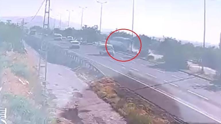 Kayseri’de yolcu otobüsü devrildi; 1 ölü, 23 yaralı