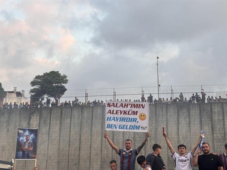 Trabzon’da Salah’a coşkulu karşılama