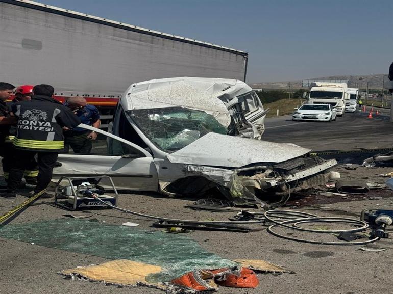 Freni boşalan TIR, kırmızı ışıkta bekleyen araçlara çarptı: 1 ölü, 9 yaralı