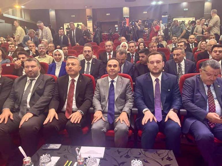 Bakan Kacır: Son 23 yılda örnek kalkınma hamlesine imza attık