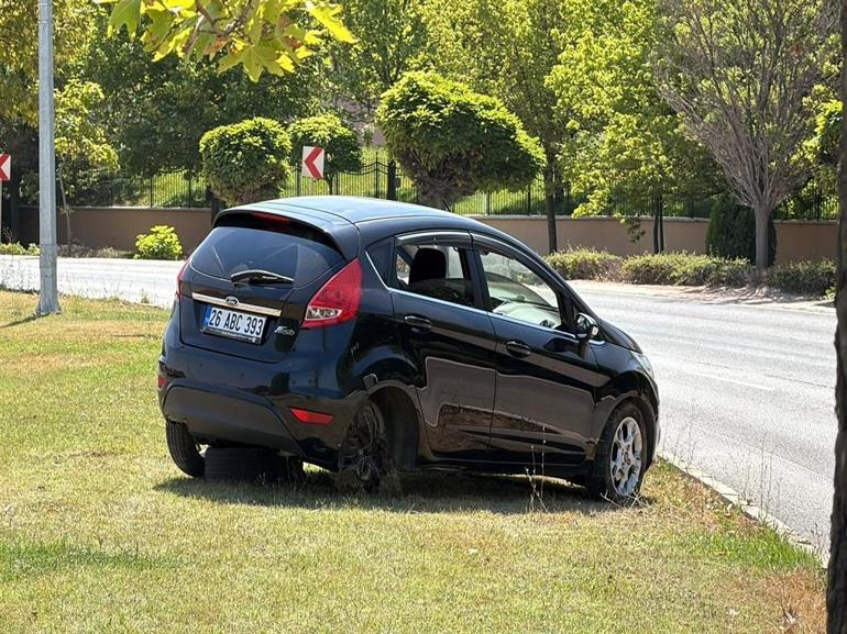 Kaza ihbarına giden polis aracına otomobil çarptı: 1’i polis, 1’i bekçi 6 yaralı