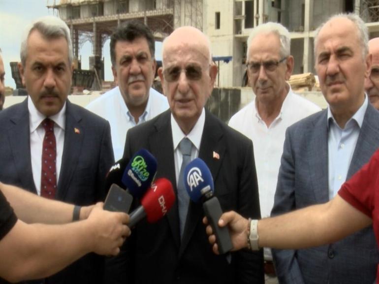 Eski TBMM Başkanı Kahraman, yapımı süren Recep Tayyip Erdoğan Camii’nde incelemede bulundu