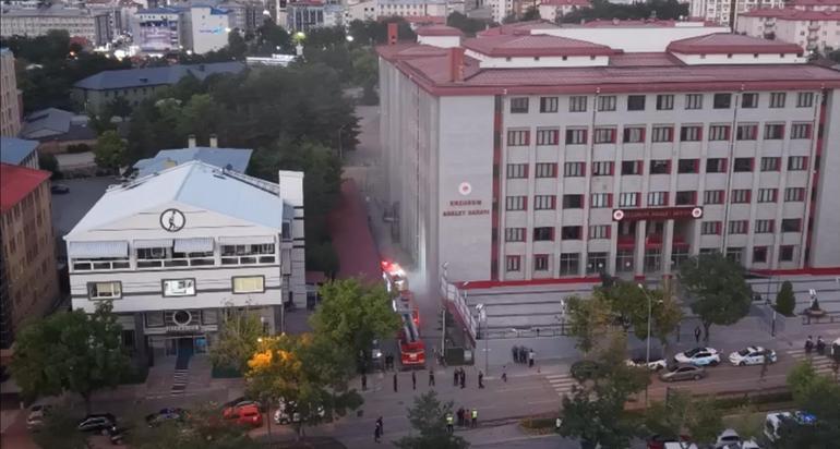 Erzurum Adliyesinin arşiv bölümünde yangın