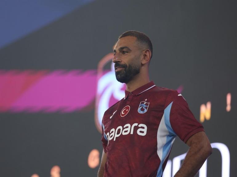 Trabzonsporda Salah’a büyük imza töreni