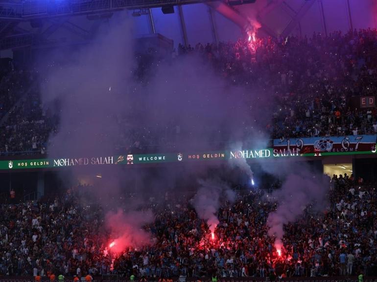 Trabzonsporda Salah’a büyük imza töreni