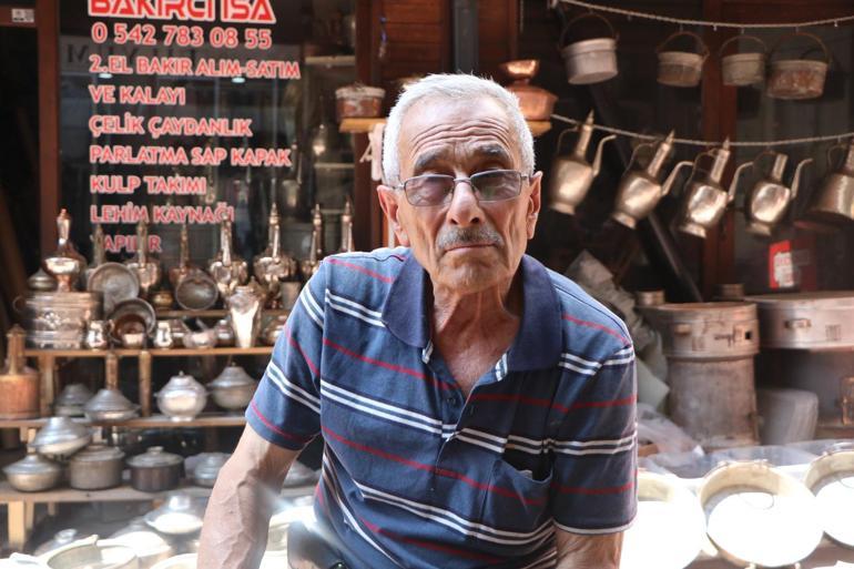 58 yıllık kalay ustası mesleğini yaşatmaya çalışıyor