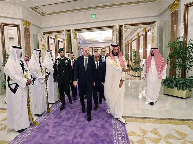 Cumhurbaşkanı Erdoğan, Suudi Arabistan Veliaht Prensi Muhammed Bin Selman ile görüştü