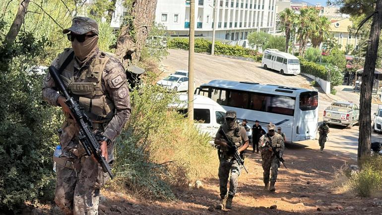 Suikast timindeki FETÖ mensubu Karatepenin gösterdiği bölgede arama