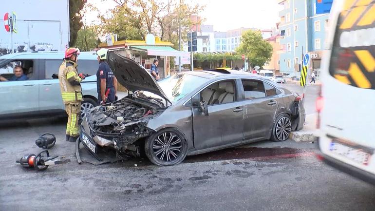 Kartal’da otomobil, park halindeki 3 araca çarptı: 2 yaralı