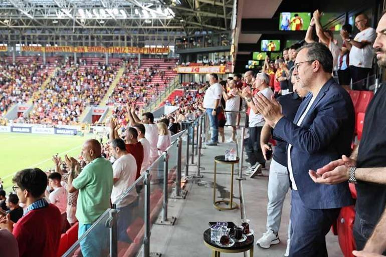 Kasapoğlu: Jübilen kutlu, yeni yolun açık olsun Kaptan