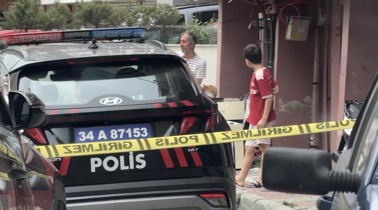 Kağıthane’de Azerbaycanlı kadın evinde ölü bulundu; birlikte yaşadığı adam ihbardan önce evden ayrıldı iddiası