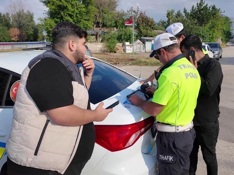 Düğün konvoyunda ceza yiyen sürücü: Bundan sonra korna çalmak haram olsun