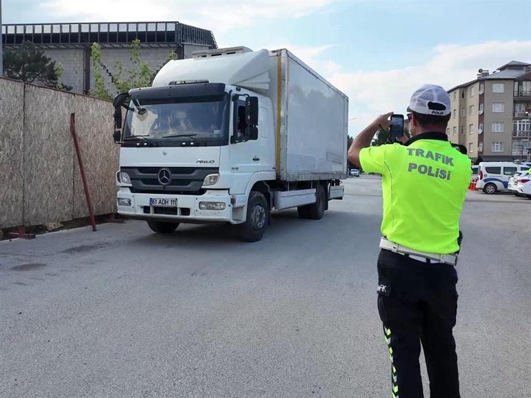 Düğün konvoyunda ceza yiyen sürücü: Bundan sonra korna çalmak haram olsun