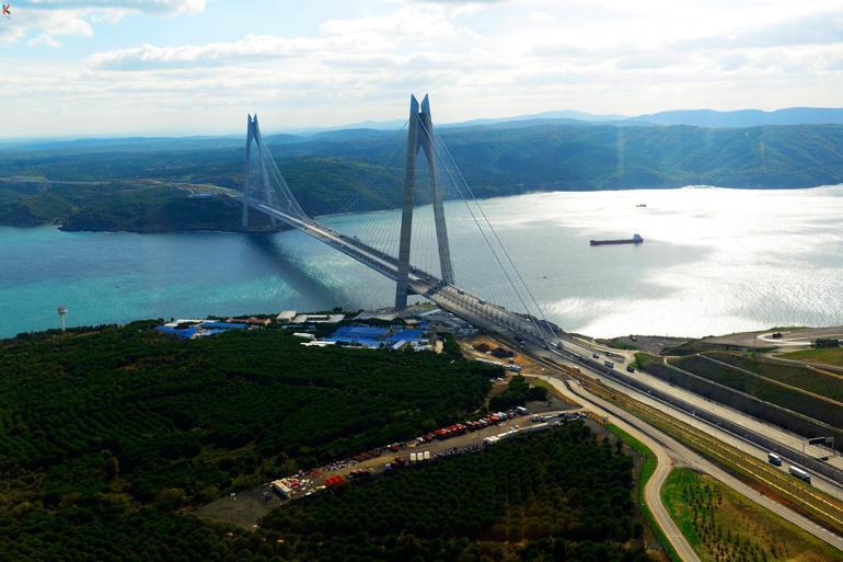 Bakan Uraloğlu: 24 yılda 519 kilometre uzunluğunda 4 bin 272 köprü inşa ettik