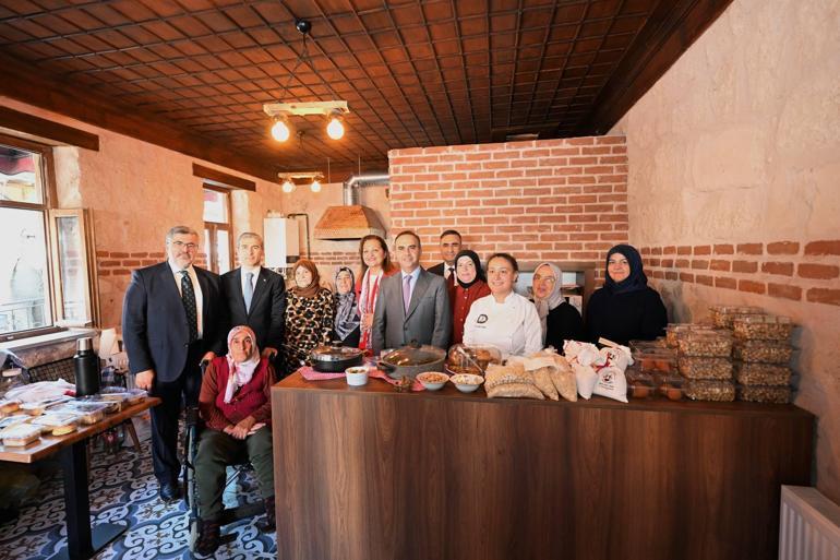 Bakan Kacır: Daha büyük, daha güçlü ve müreffeh bir Türkiye için çalışıyoruz