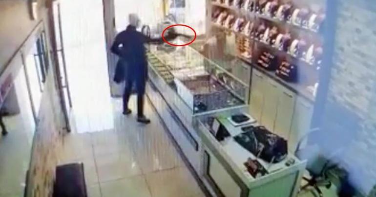 Yargıtay, kuyumcu soygununda öldürülen çalışanın ailesinin tazminat kazandığı kararı bozdu