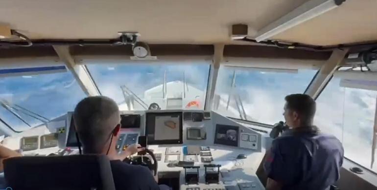 Çanakkalede kaybolan dalgıcı arama çalışmaları 2’nci gününde