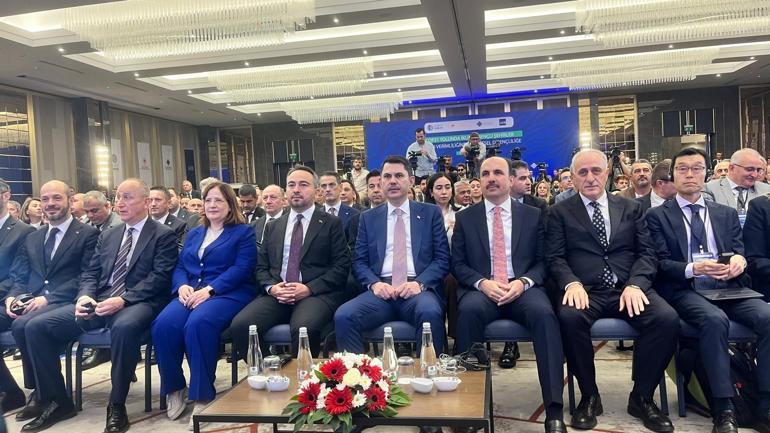 Bakan Kurum: Dirençli altyapı ve bina standartlarını yaygınlaştırmalıyız