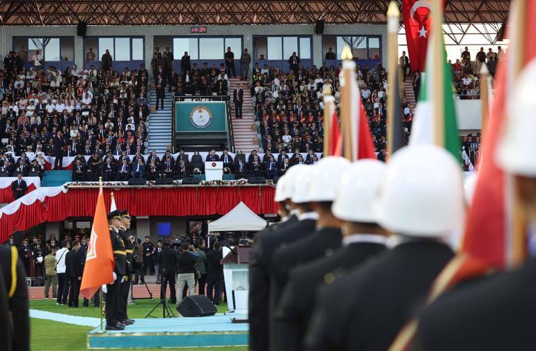 Cumhurbaşkanı Erdoğan: Terörün gölgesinin çekildiği bir Türkiyede yeni kardeşlik türküleri söyleyeceğiz