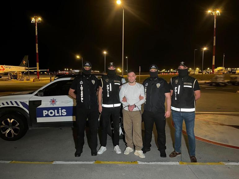 Arjantinde yakalanıp Türkiyeye iade edilen suç örgütü elebaşı İstanbula getirildi