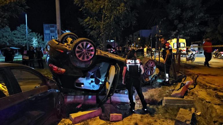 Otomobilin takla attığı kazada, kopan parmağı dakikalarca arandı