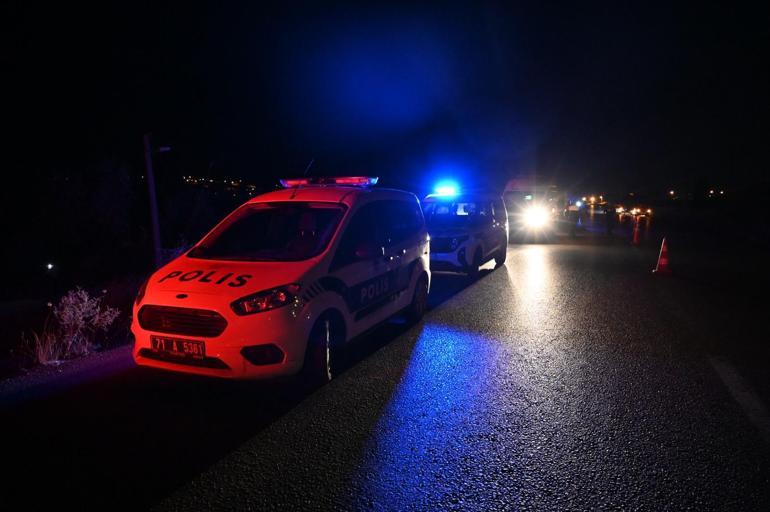 Kırıkkale’de aydınlatma direğine çarpan otomobil takla attı: 1 ölü, 2 yaralı