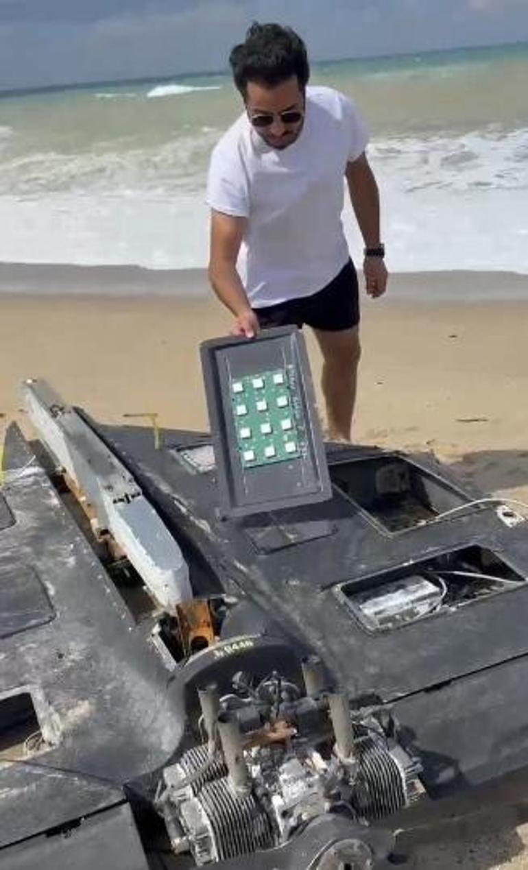 Arnavutköyde sahilde İHA olduğu değerlendirilen bir cisim bulundu