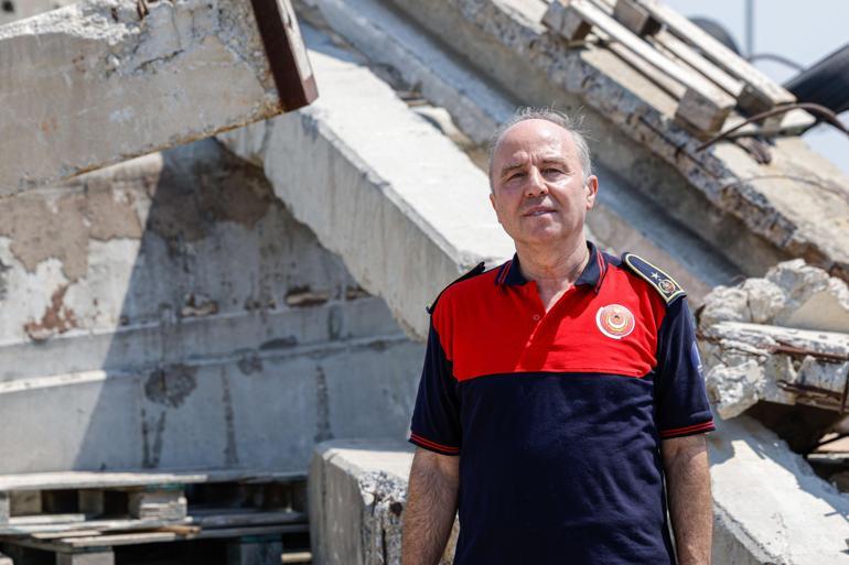 17 Ağustos depreminde bölgede görev yapan itfaiyeciler yaşananları anlattı