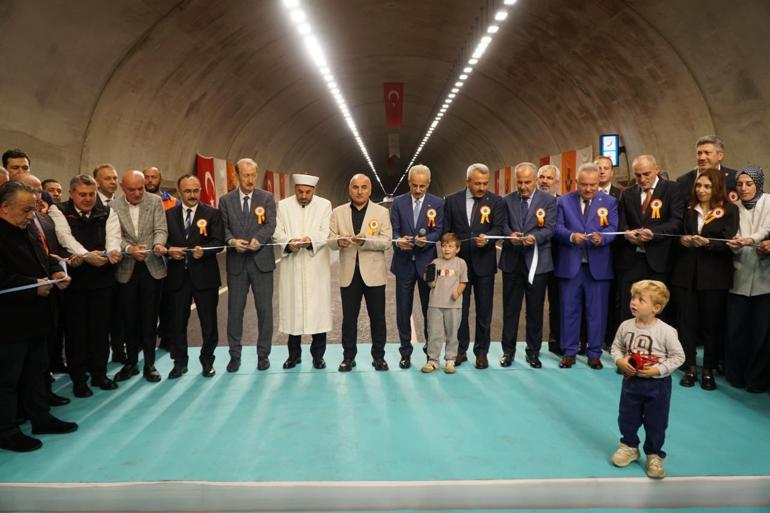 Bakan Uraloğlu: Türkiyeyi adeta yeniden inşa ettik