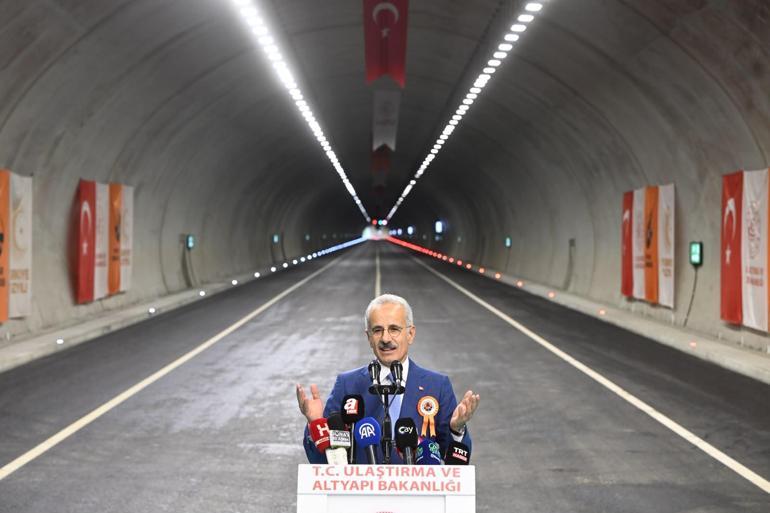 Bakan Uraloğlu: Türkiyeyi adeta yeniden inşa ettik